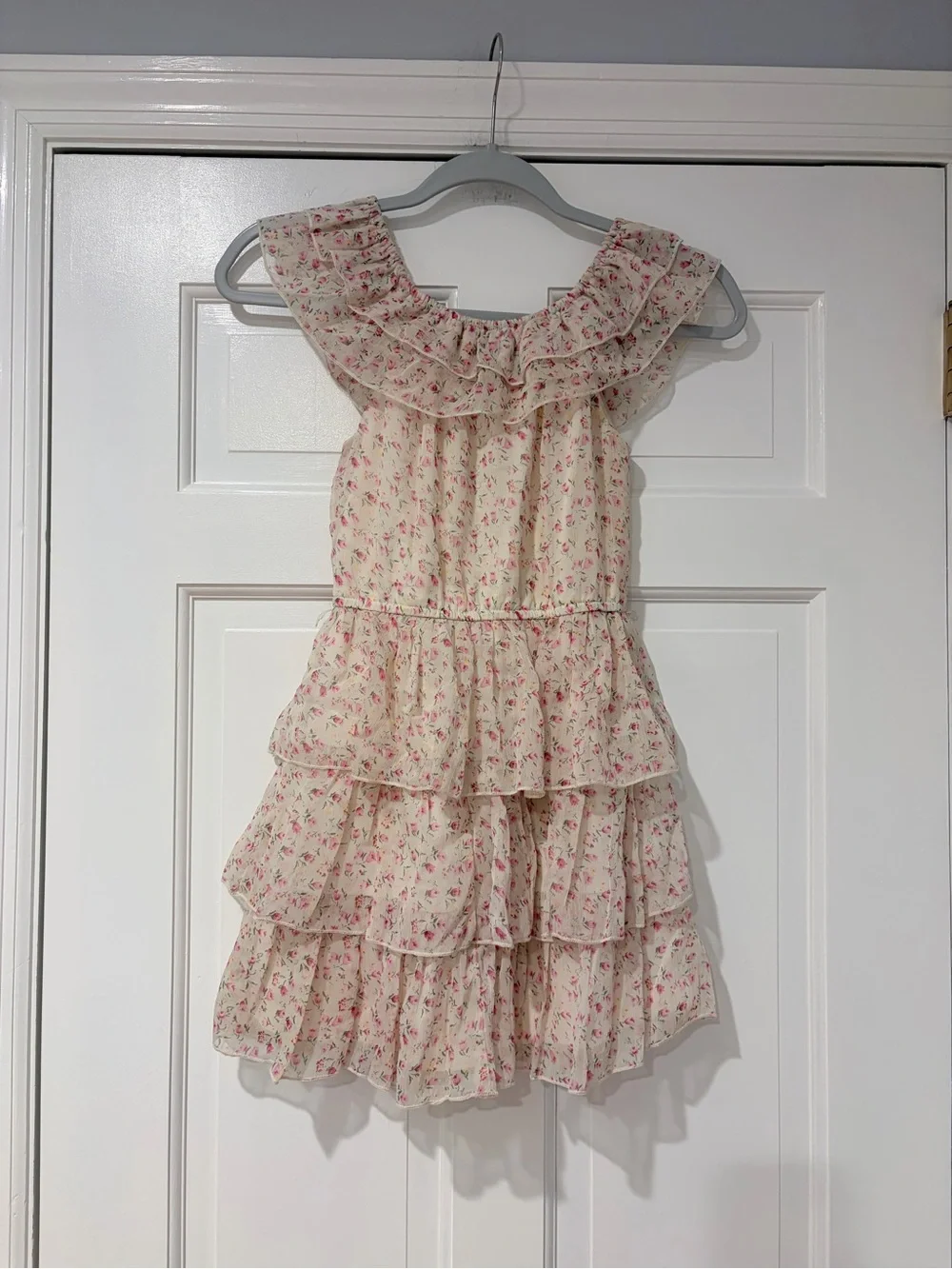 Forever 21 Girls Floral Tiered Ruffle Dress Size 7/8 Cream Pink